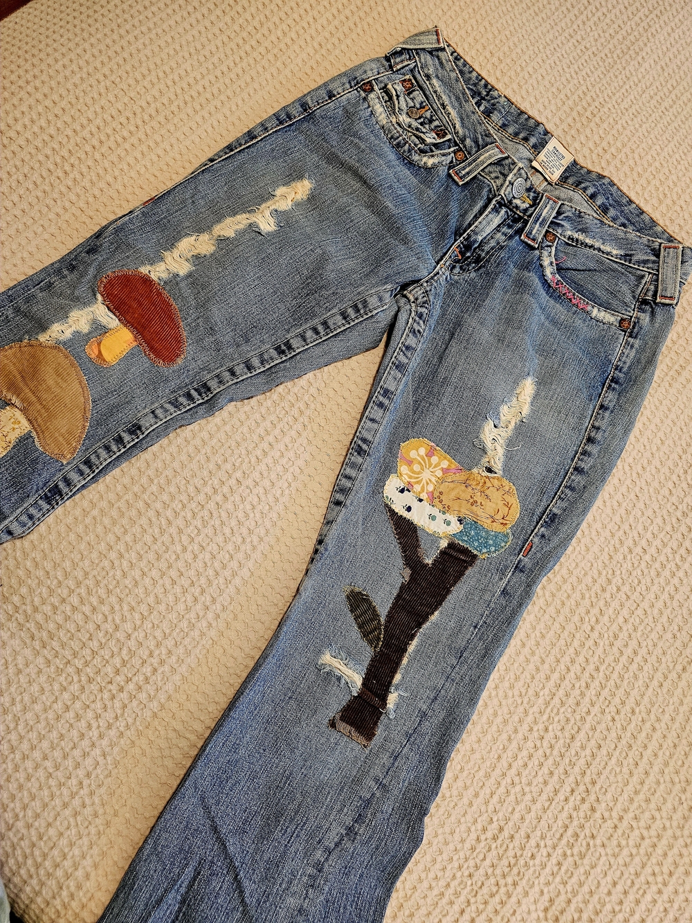 TRUE RELIGION ASHBURY PATCHWORK JEANS – SIZE 29 | RARE Y2K BOHO - Picture 4 of 12
